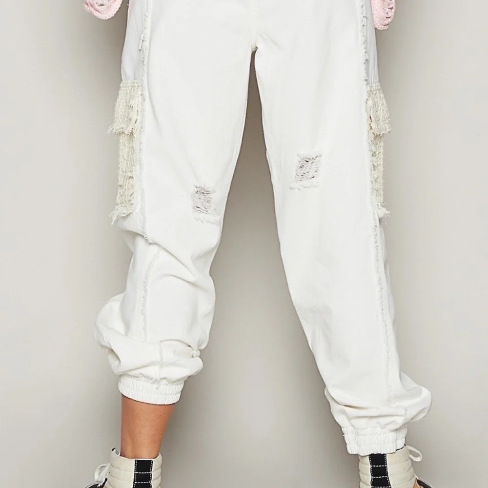 New POL Clothing Denim Lace Joggers Women's Distressed Relaxed WhiteTwill Pants - Picture 10 of 11